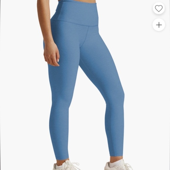 BEYOND YOGA HIGH WAISTED CAUGHT IN THE MIDI 7/8th SKY BLUE LEGGINGS - Picture 1 of 12